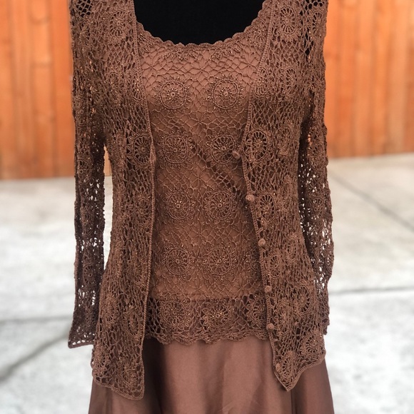 Dress - Picture 4 of 7